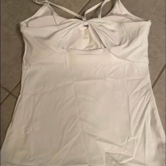 Zyia party in the back tank - Picture 3 of 4